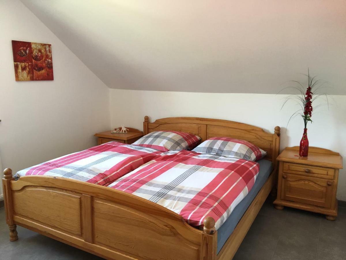 Ferienwohnung Ravelblick Roetgen Luaran gambar